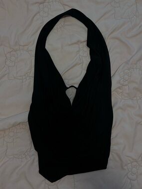 Take the plunge sleeveless halter crop top